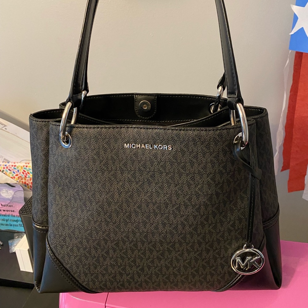 Michael Kors NICOLE bag-black/gray with silver